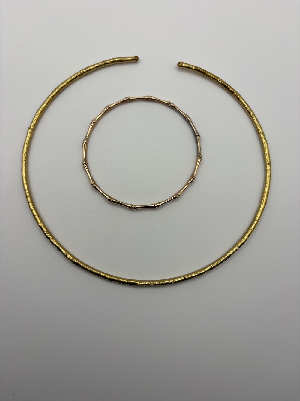 Gold Textured Collar Necklace with Matching Bangle
